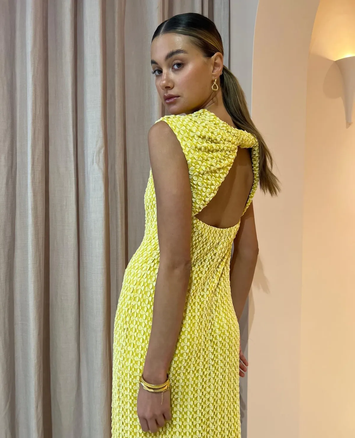 Camilla and Marc Riviera Column Dress Yellow Size 10 - Image 5