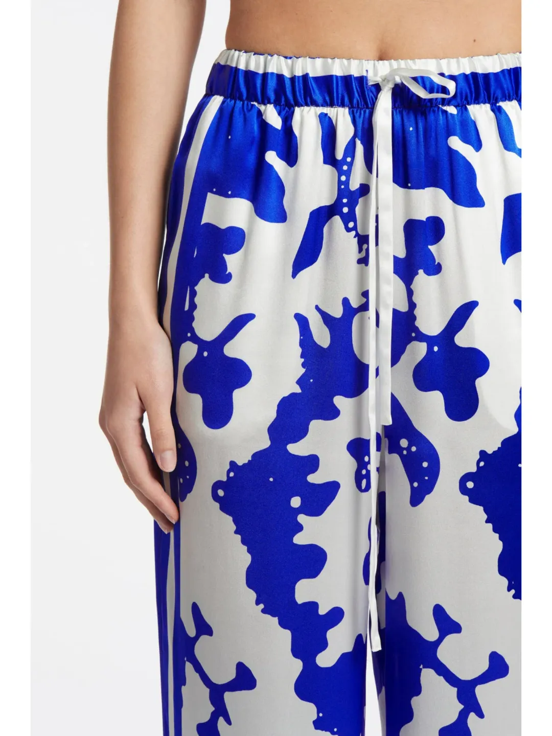 Sir the Label Esme Scarf and Pant Set Print Size AU 6 for rent on The Volte - main image