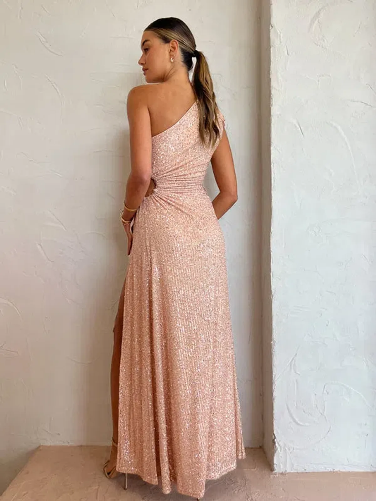 Sonya Nour Gold Sequins Dress Gold Size 8 - Image 4