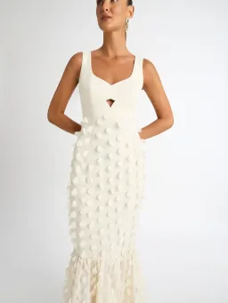 Sheike Imani Dress Cream Size 16 for rent on The Volte - image 2