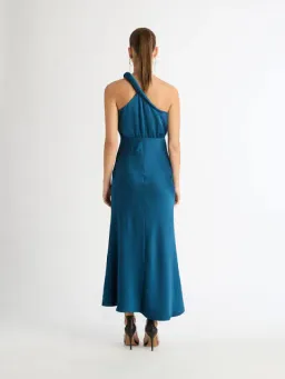 Sheike Naomi Maxi Dress in Blue Size 16 for rent on The Volte - image 2
