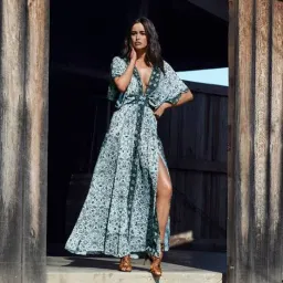 Sheike Bijar Maxi Dress Print Size 16 for rent on The Volte - image 2