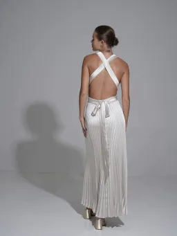 L'Idee Moderniste Gown Champagne Size AU 6 for rent on The Volte - image 5