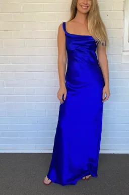 Natalie Rolt Monika Gown Electric Blue Size 10 for rent on The Volte - image 2