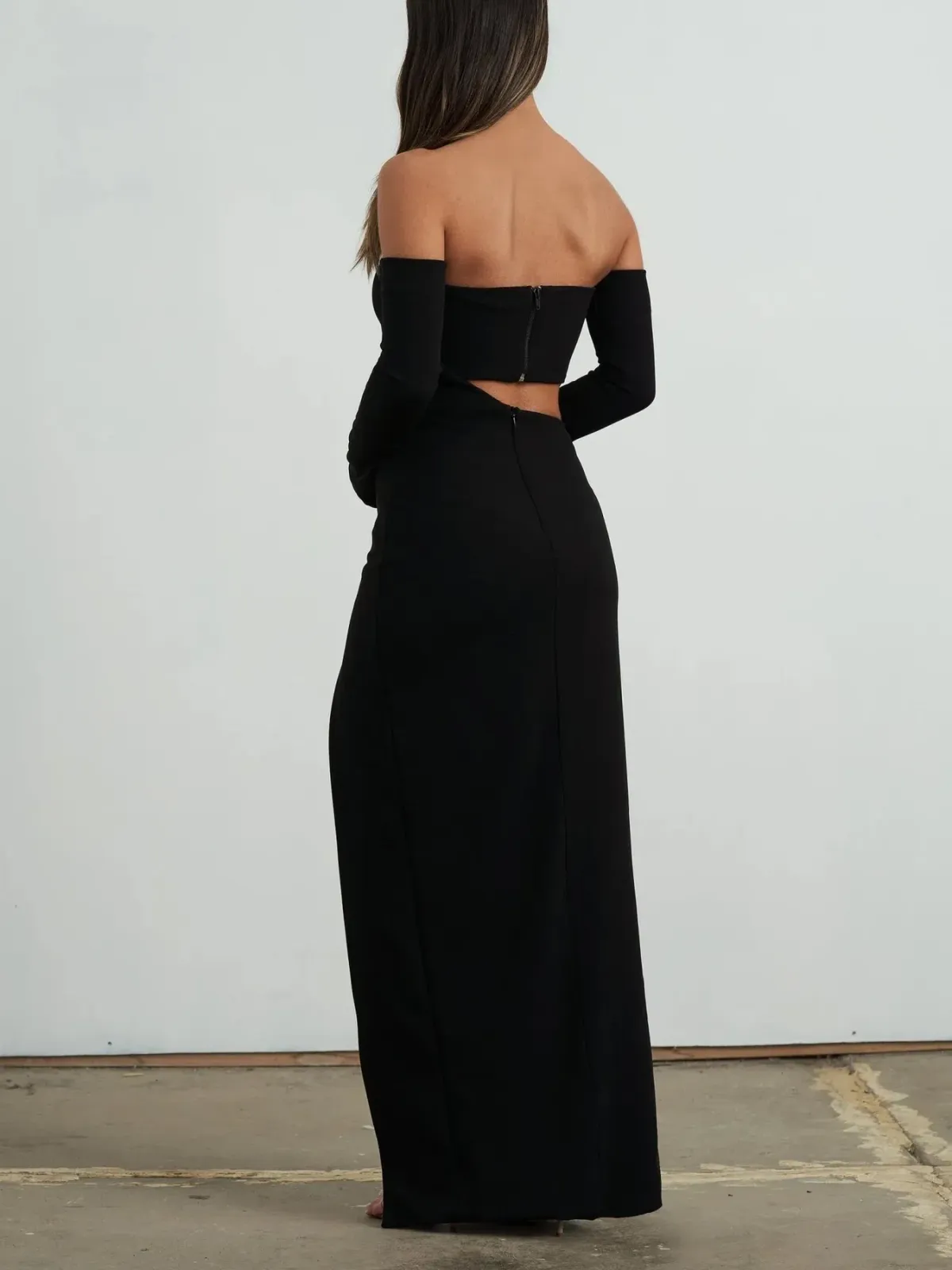 Effie Kats Hall of Fame Gown Black Size S / 8 AU - Image 3