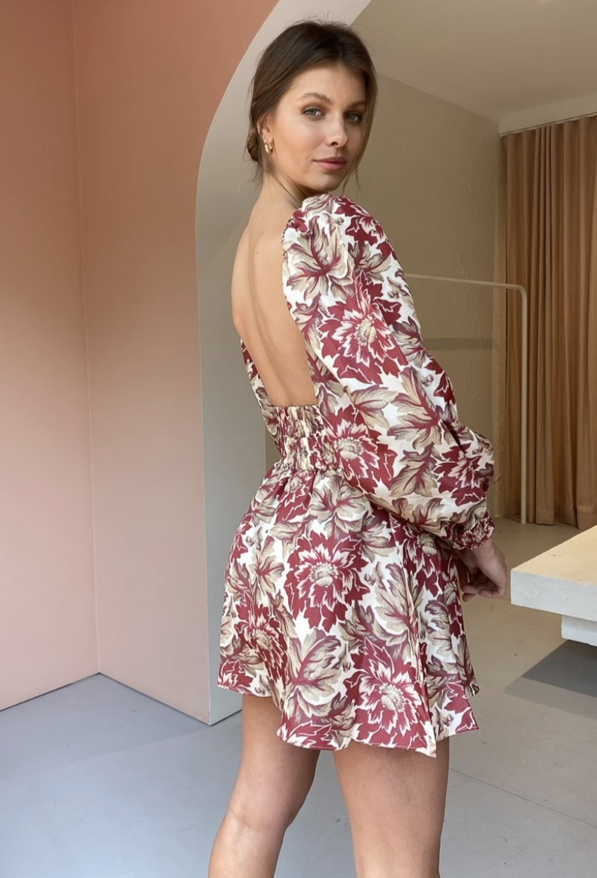 Sir The Label Valetta Open Back Top and Skirt Set Floral Print Size 1 | AU 8 - Image 3