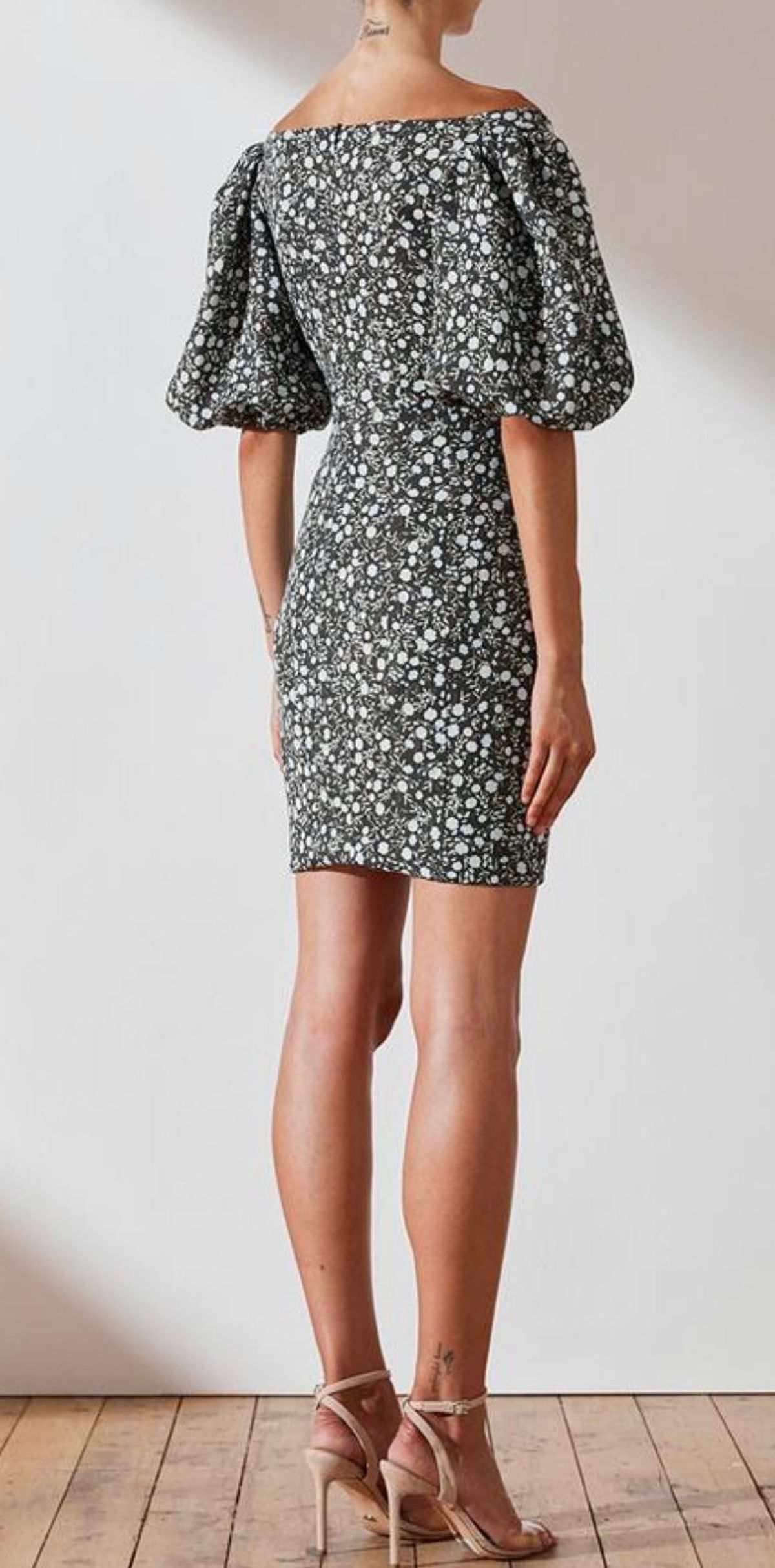 Shona Joy Parker Linen Fitted Mini Dress - Image 4