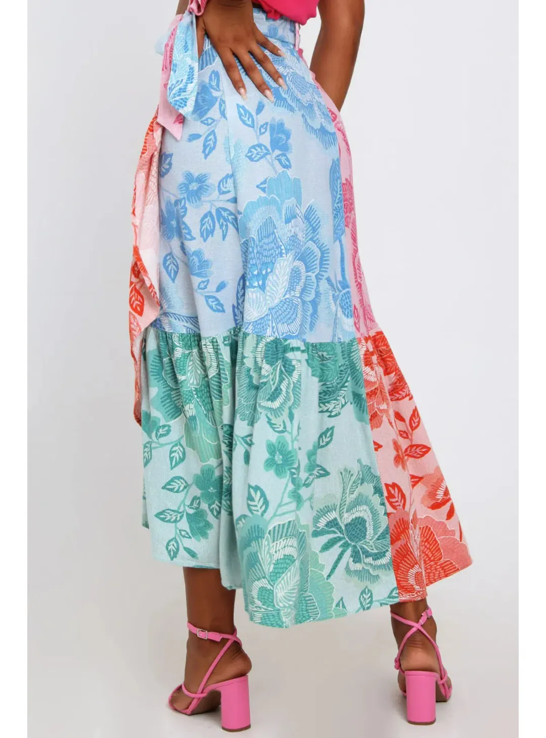 Farm Rio Flower Color Top Crop Top And Flower Colored Skirt Set Print Size S / AU 8 for rent on The Volte - main image
