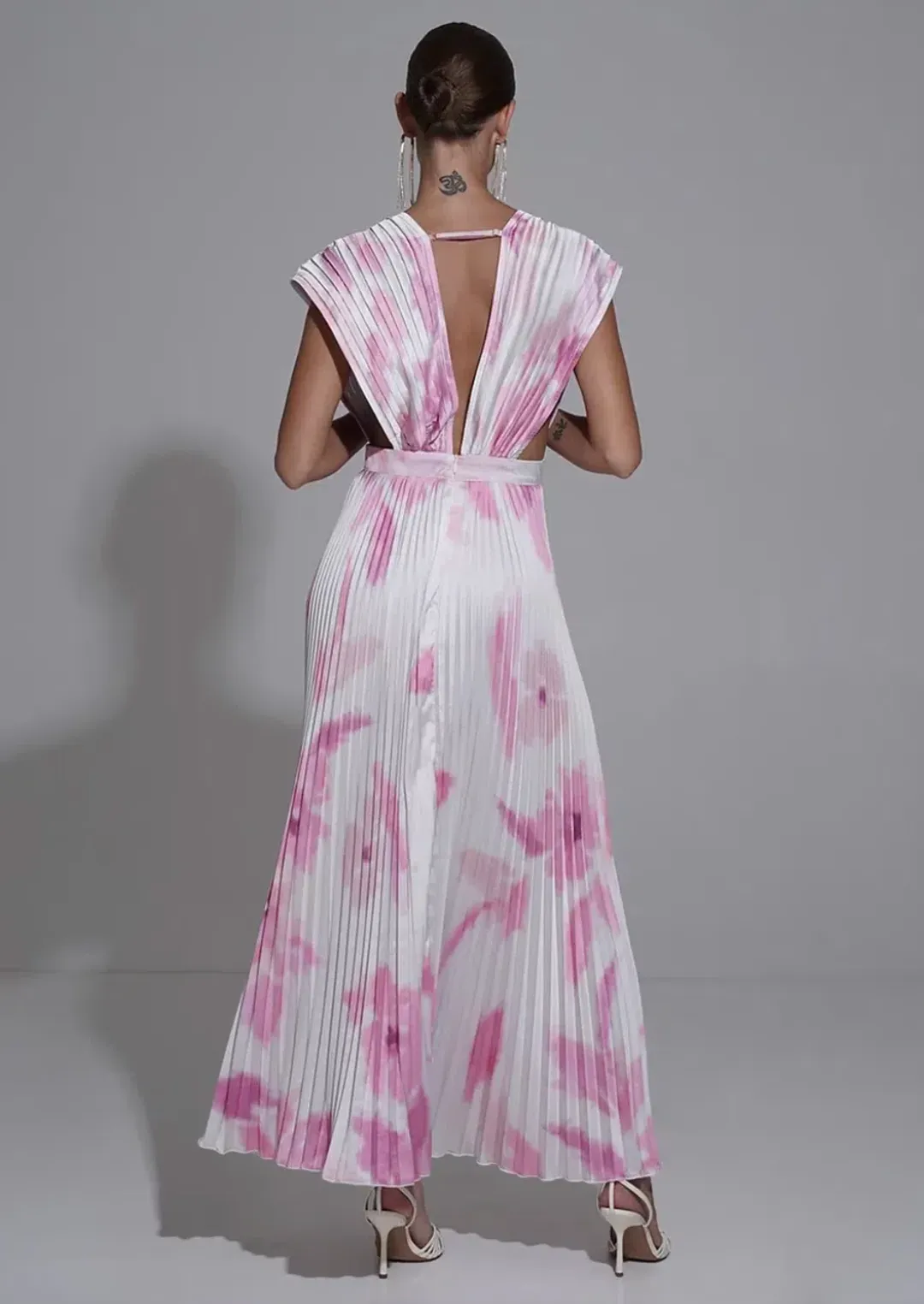 L'Idee Gala Gown Jardin Print Size 10 for rent on The Volte - main image