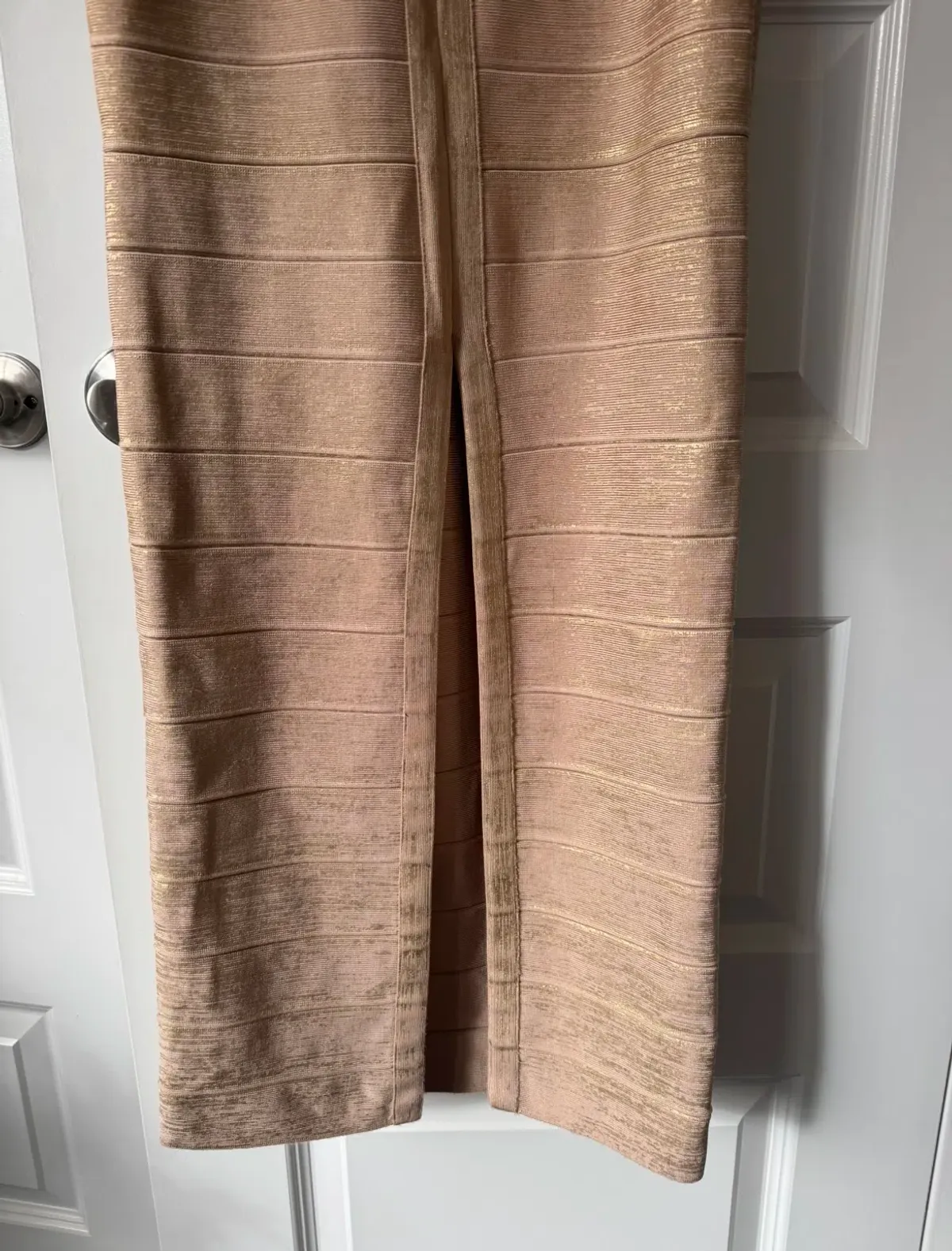 Herve Leger Sweetheart Banded Foil Gown Gold in Size XS/ AU 6 - Image 4