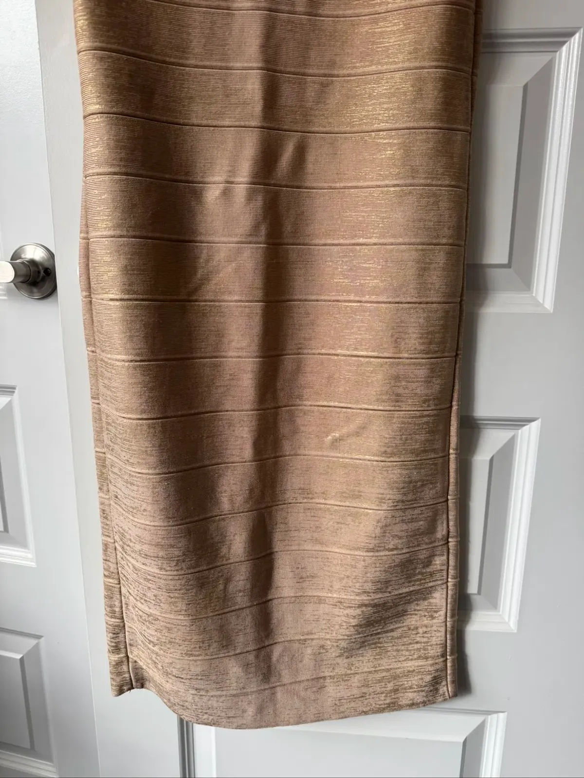 Herve Leger Sweetheart Banded Foil Gown Gold in Size XS/ AU 6 - Image 5