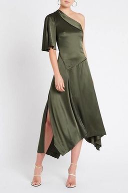 Motto Dress for rent on The Volte - image 1