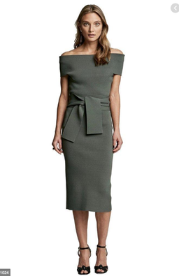 Scanlan Theodore Crepe Knit C/Shldr Milano Dress size 8 for rent on The Volte - image 1