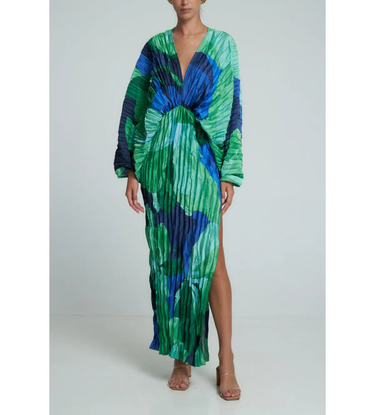 L’idée De Luxe Gown Capri Green Size 14 - in well loved condition, price reduced. - Image 1