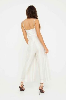 Sheike Resort Jumpsuit White Size 8 for rent on The Volte - image 2