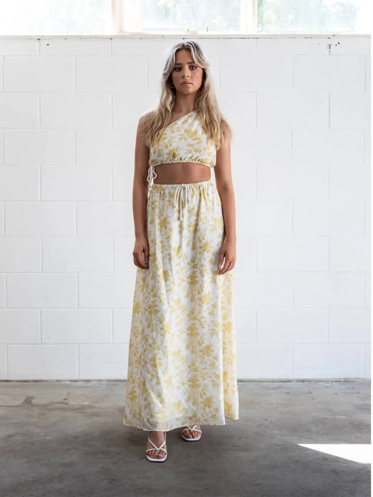 Sir the Label Clementine Set Yellow Floral Size 8 - Image 1