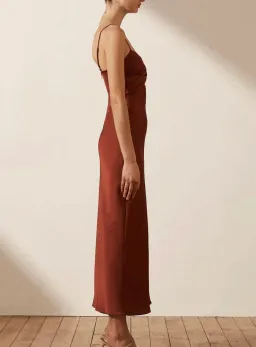 Shona Joy Luxe Twist Front Sleeveless Midi Dress Sangria Size 12 for rent on The Volte - image 4