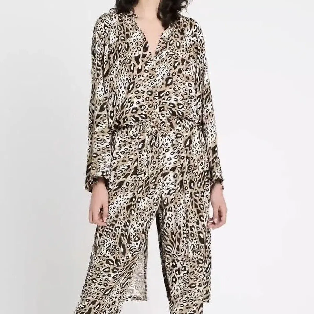 Sass & Bide "Be Kind Rewind" Longline Long Sleeve Blouse Animal Print Size 10 - Image 1