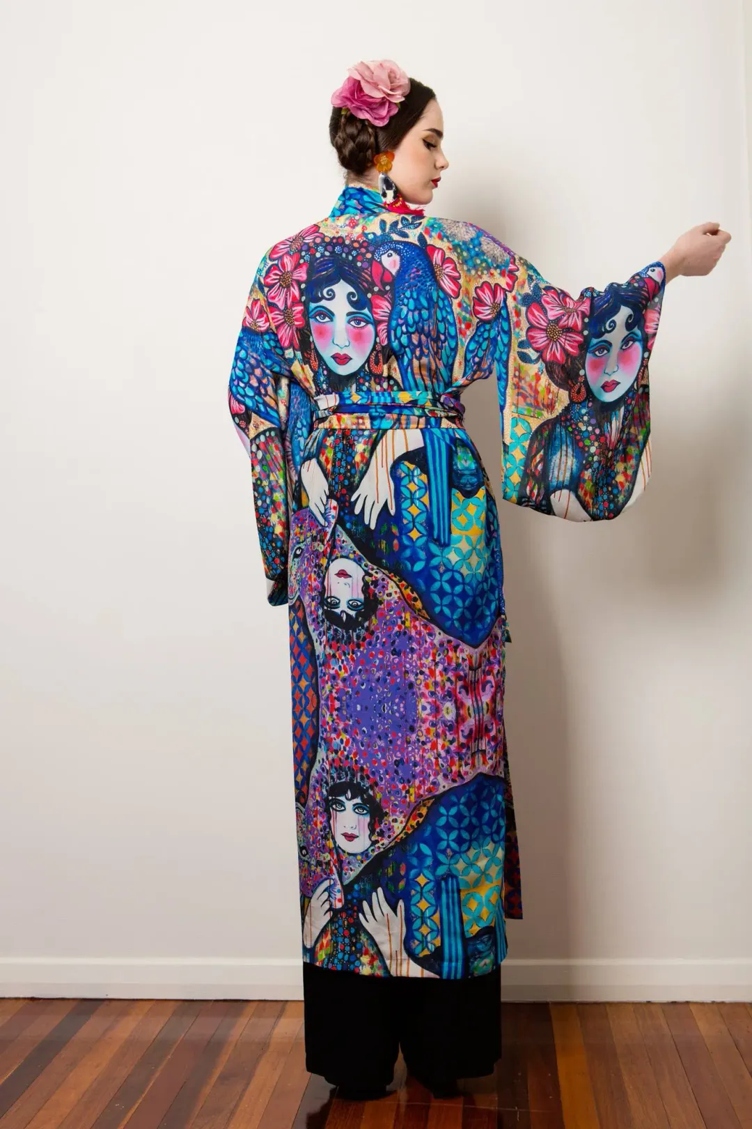 Sarah Hickey Art Silk Kimono Almost One Of A Kind Size 18 for rent on The Volte - main image