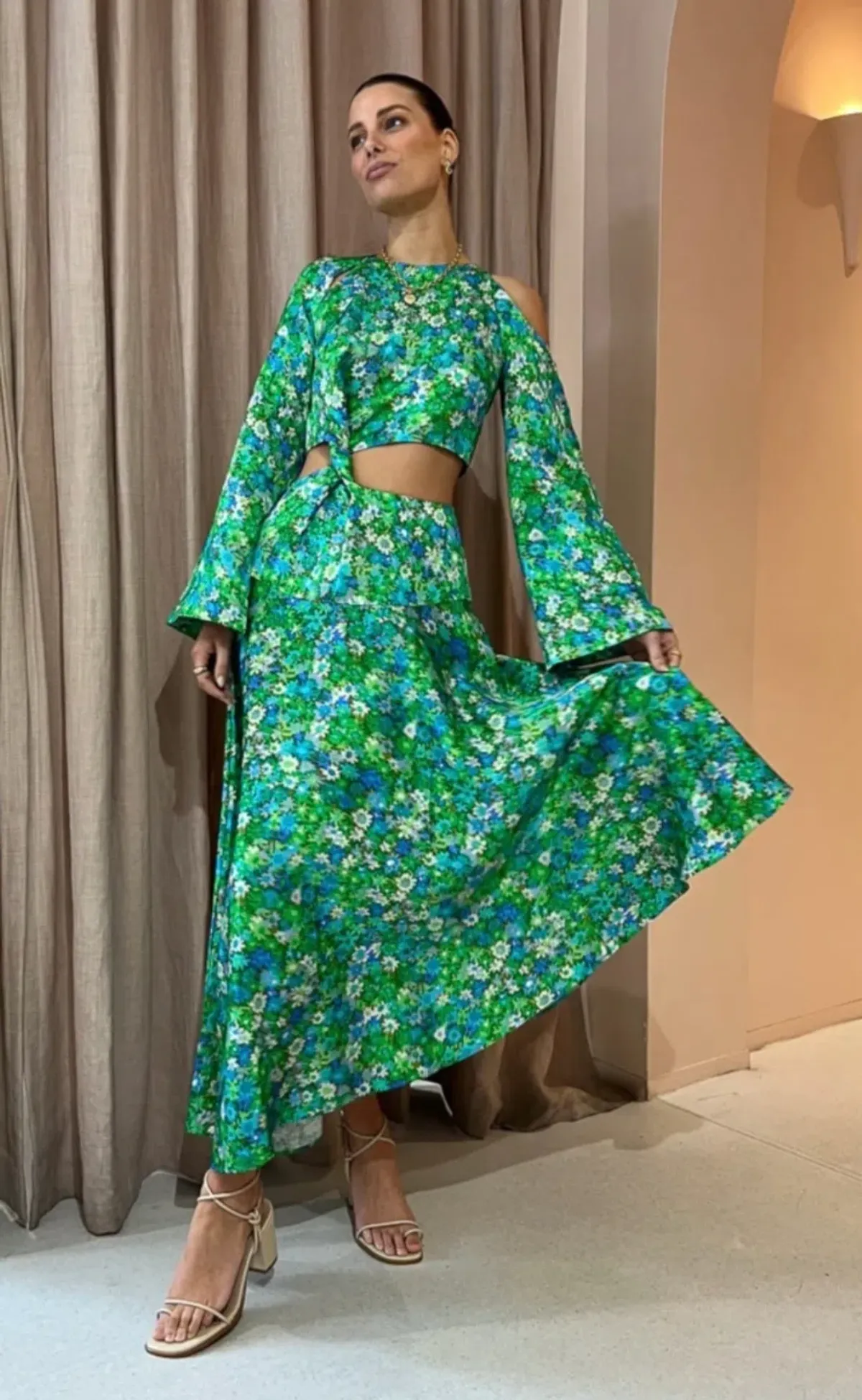 Alemais Cassandra Cut Out Midi Dress Turquoise Floral Size 6 - Image 2