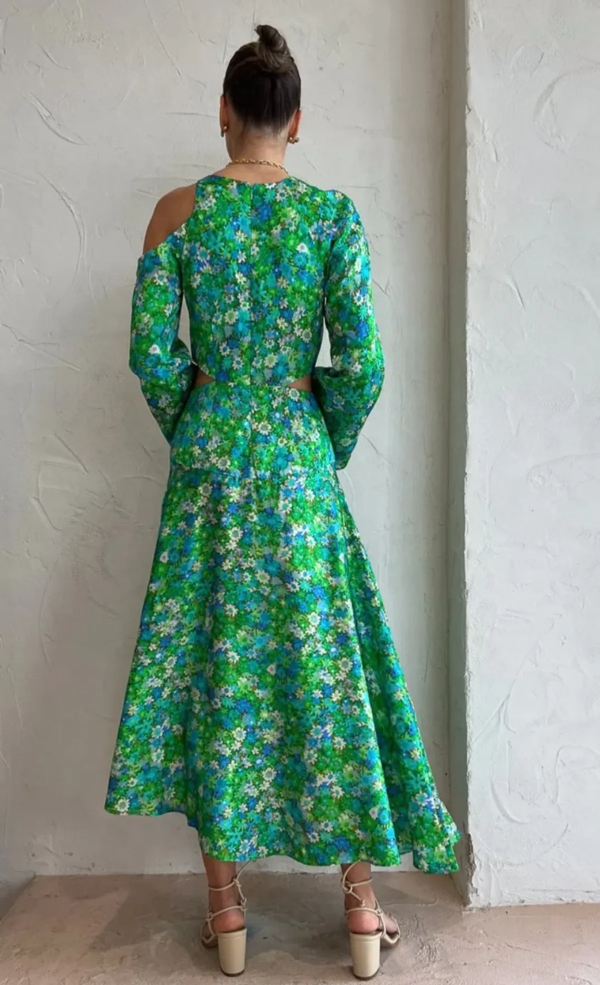 Alemais Cassandra Cut Out Midi Dress Turquoise Floral Size 6 - Image 4
