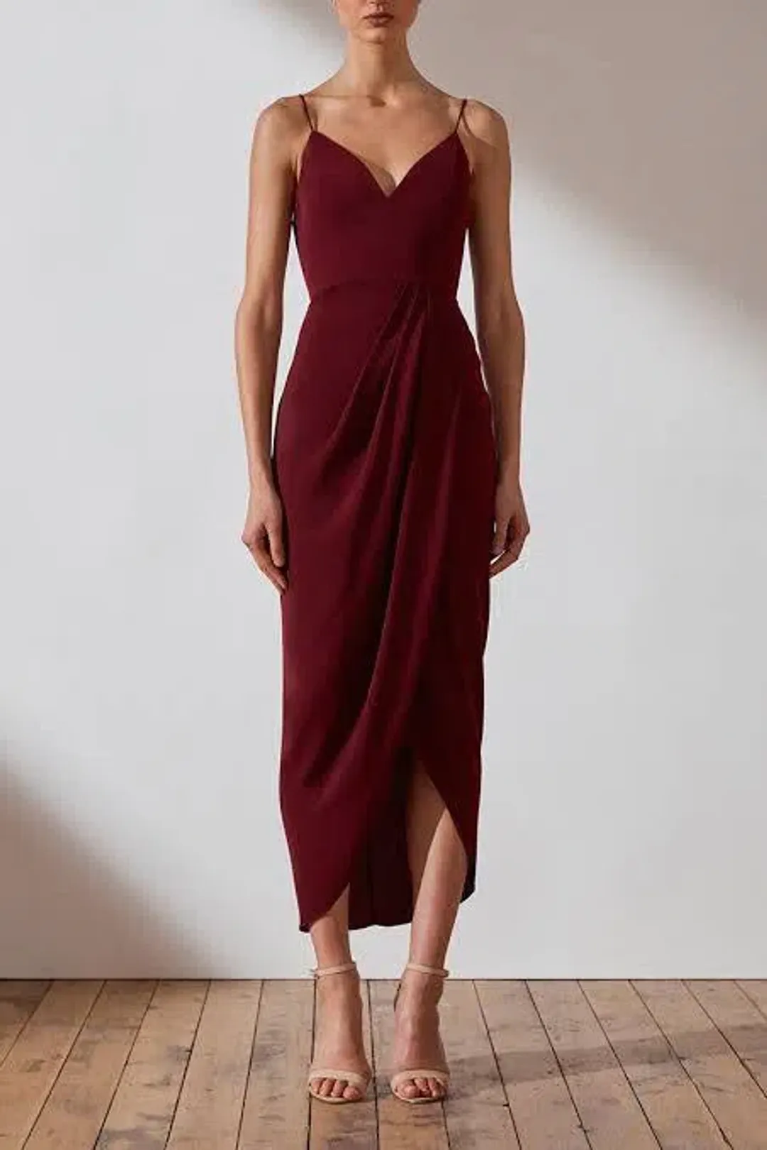 Shona Joy Core Cocktail Dress Burgundy Size 8 for rent on The Volte - main image