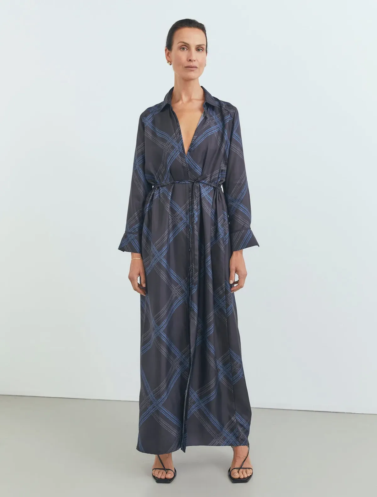 Viktoria and Woods Flawless Shirt Dress in Patchwork Print Size 0 / AU 6 for rent on The Volte - main image