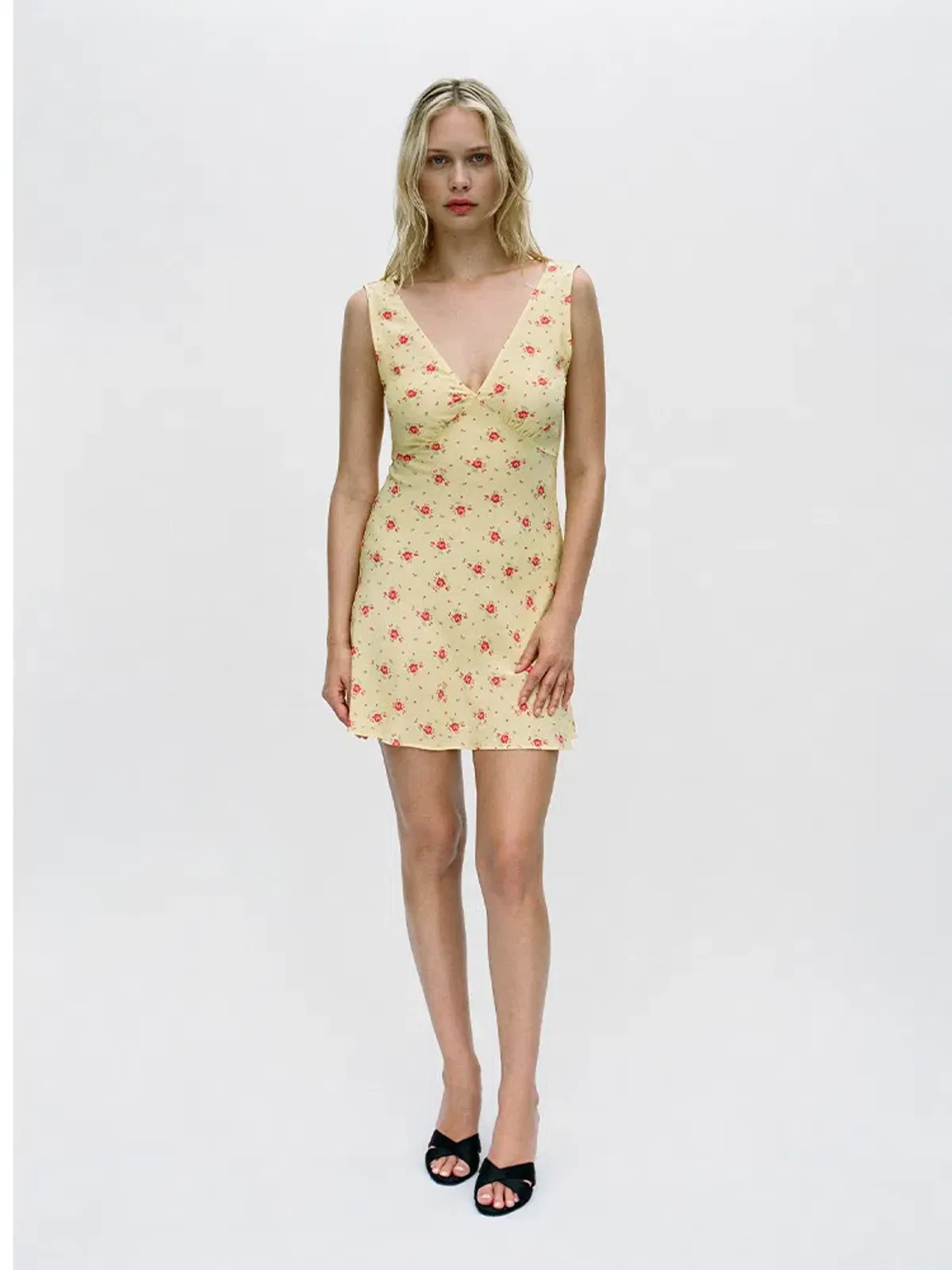 Realisation Par Isabelli Mini Dress Verona Size S / AU 8 for rent on The Volte - main image