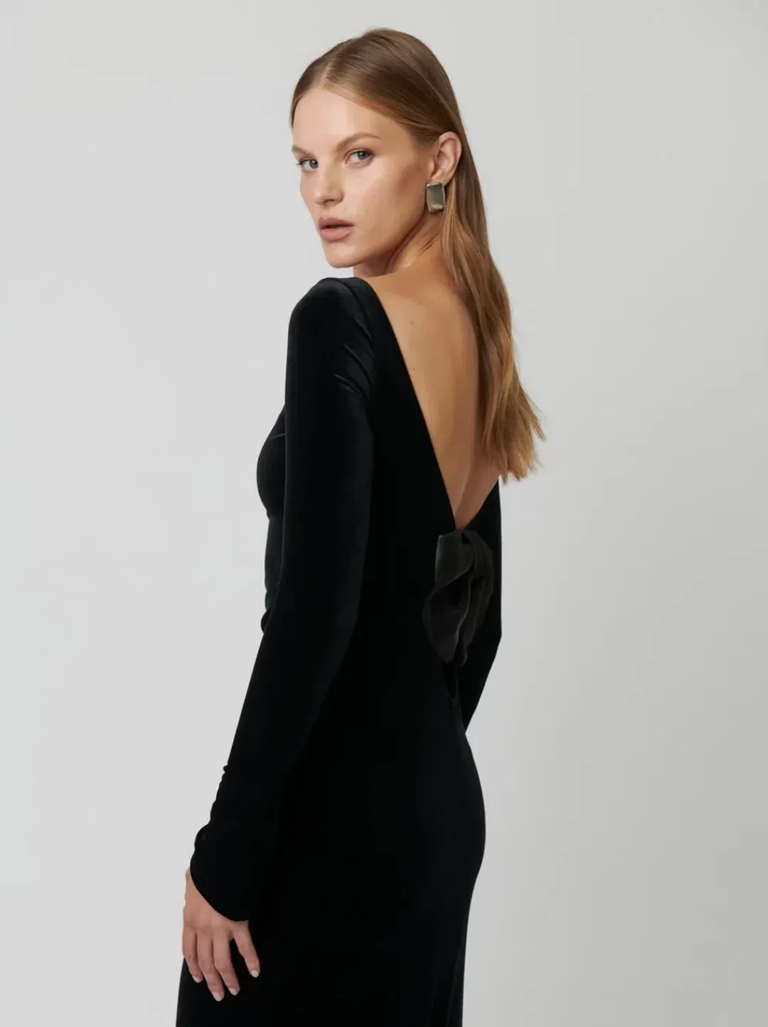 Effie Kats Yasmin Maxi Dress Black Velvet Size XS / AU 6 for rent on The Volte - main image