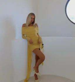 Benni Yasmin Off Shoulder Mini Dress Yellow Size 8 for rent on The Volte - image 1
