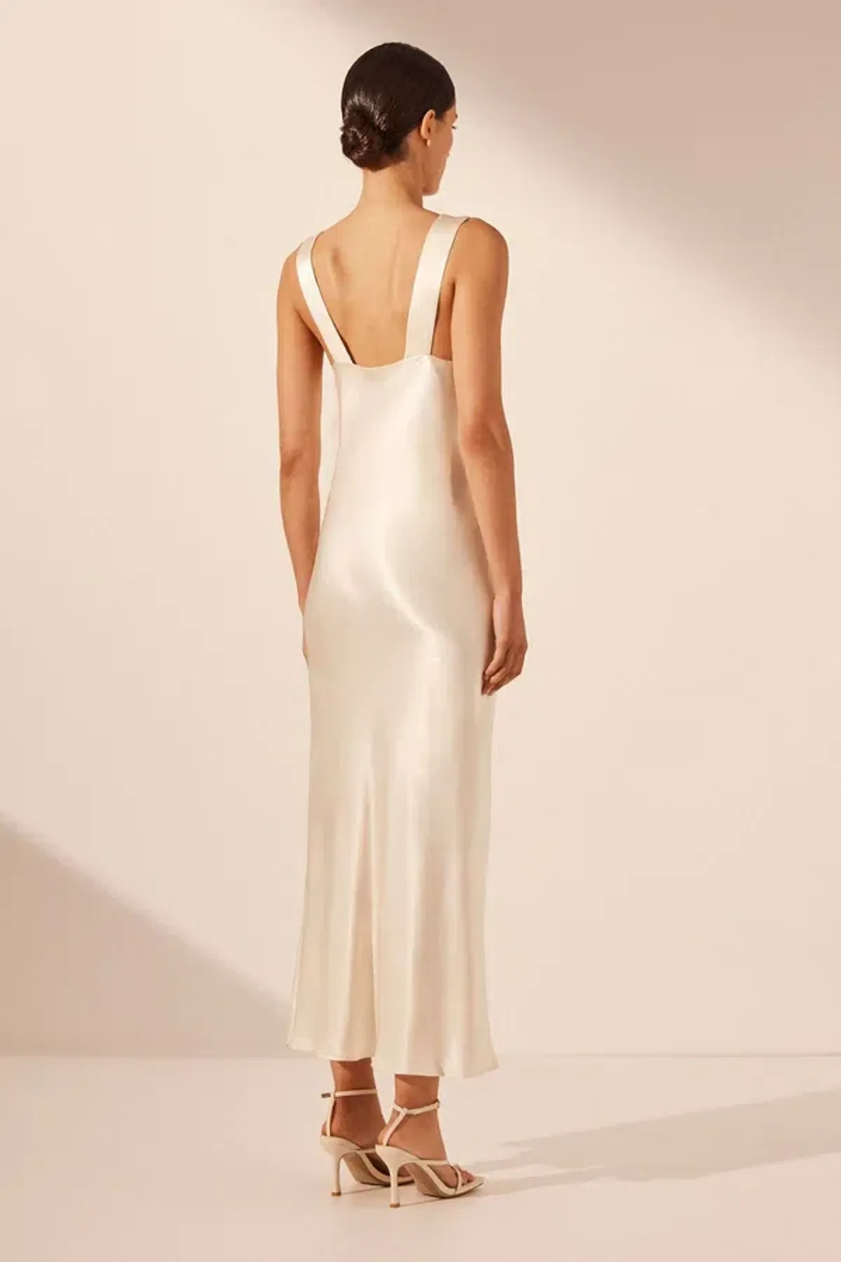 Shona Joy Plunged Midi Dress Cream Size 8 - Image 4