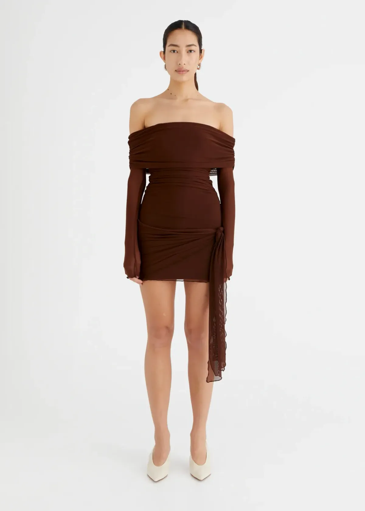 Benni Yasmin Off Shoulder Mini Dress in Cacao Size XS / AU 6 - Image 1