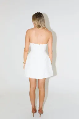 Odd Muse The Ultimate Muse Strapless Mini Dress White Size XS (AU 6) for rent on The Volte - image 3