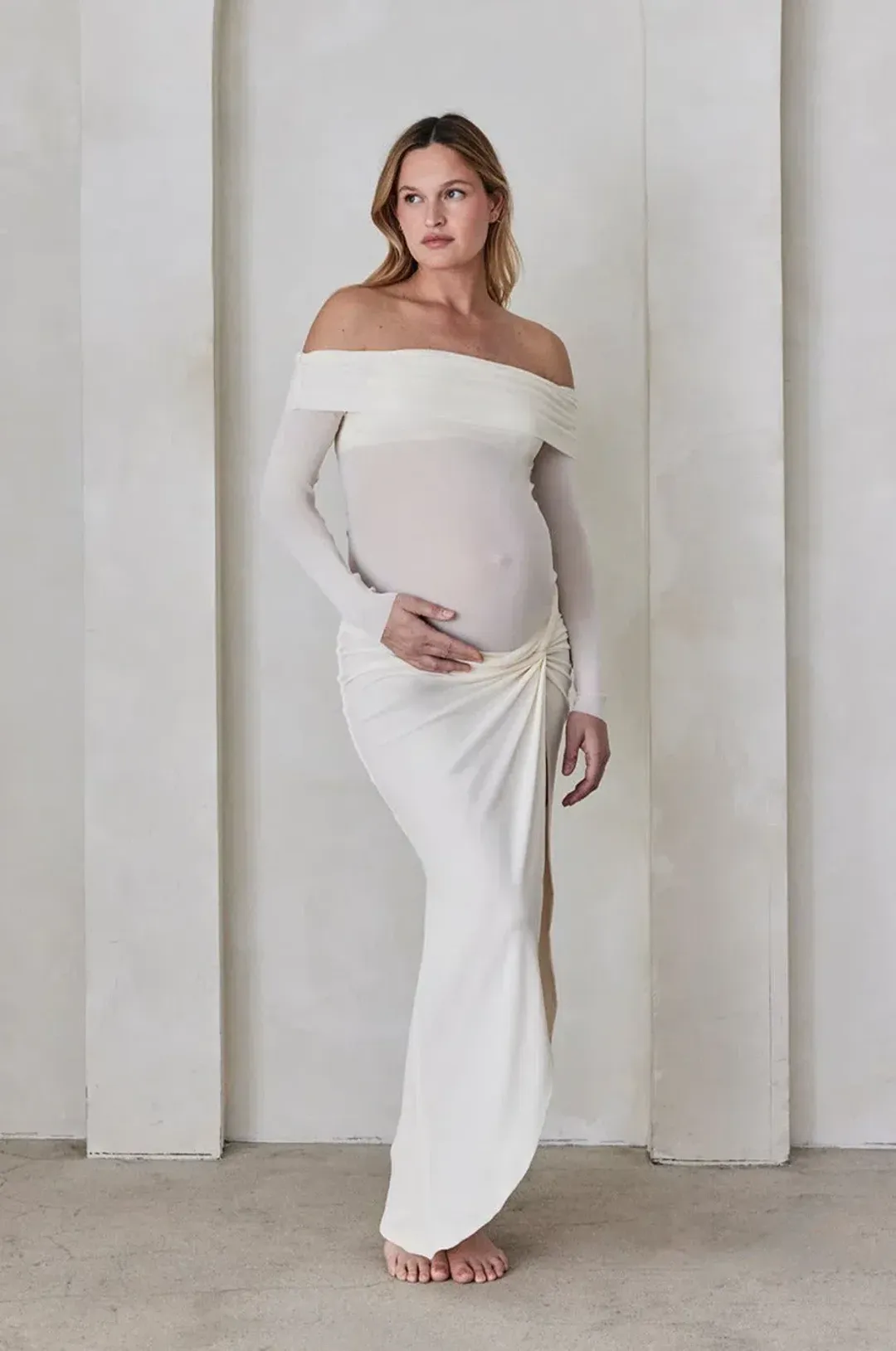 Bumpsuit Maternity Set White Size S/Au 8 for rent on The Volte - main image