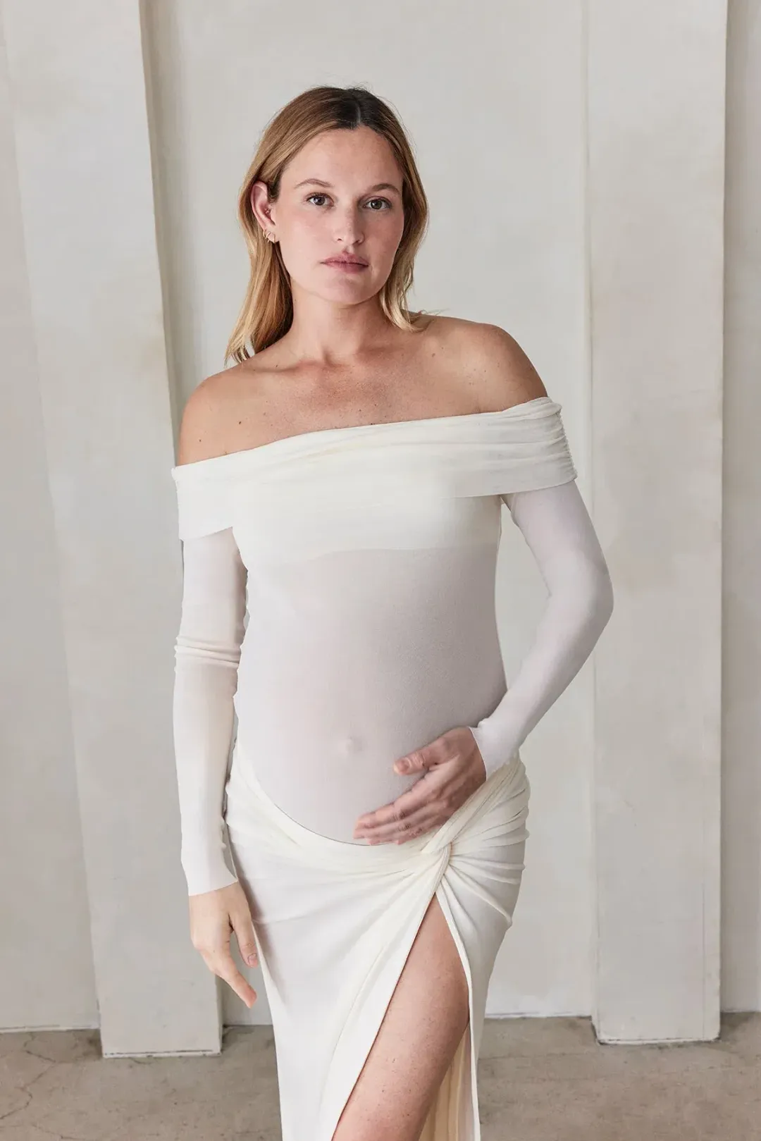 Bumpsuit Maternity Set White Size S/Au 8 for rent on The Volte - main image
