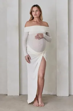 Bumpsuit Maternity Set White Size S/Au 8 for rent on The Volte - image 2