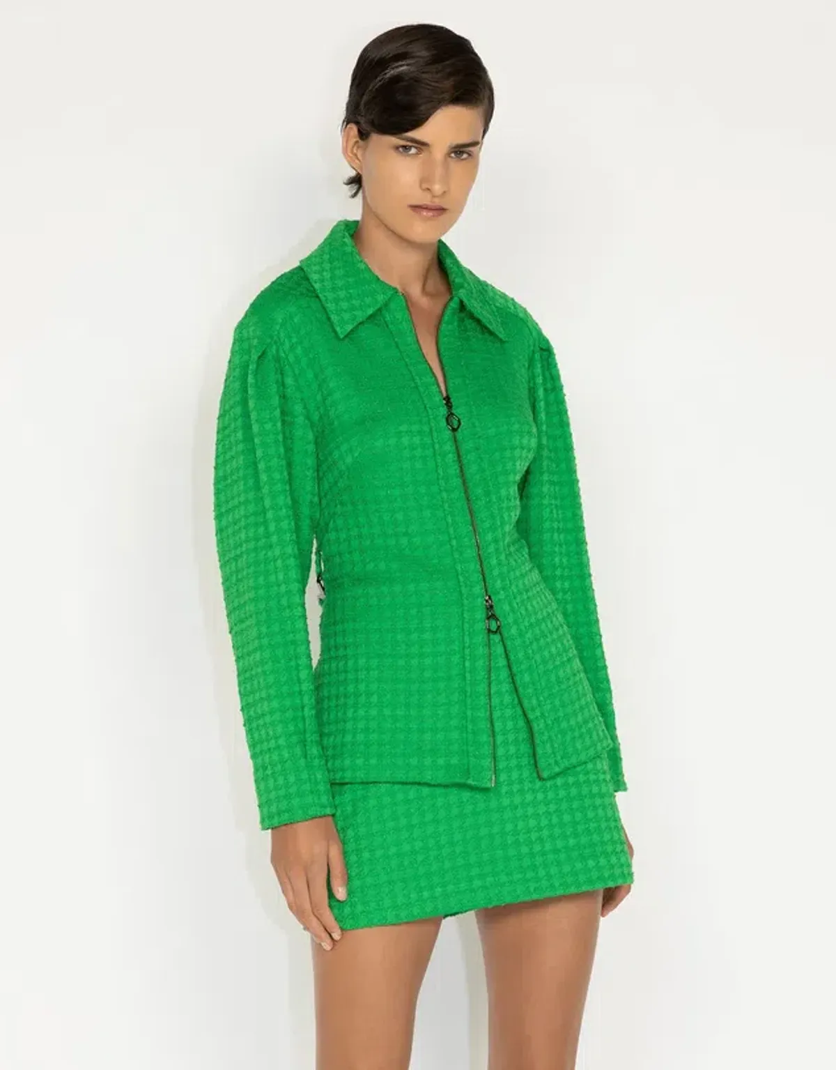 Cue Houndstooth Tweed Shirt Jacket Blazer Size 8 and Mini Skirt Size 10 Set Apple Green - Image 2