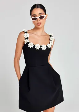 Nadine Merabi Cindy Monochrome Dress Size XS/Au 6 for rent on The Volte - image 5