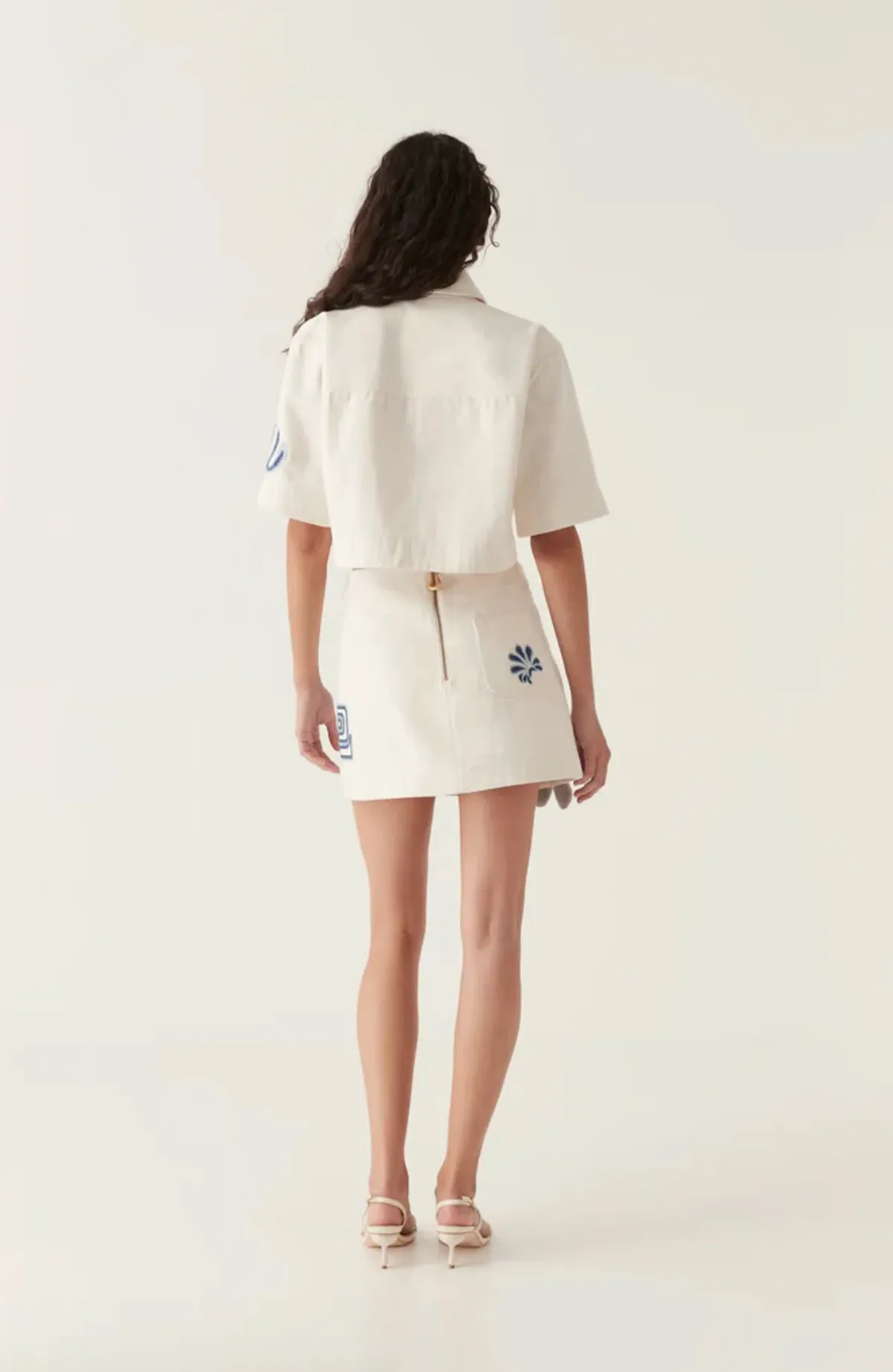 Aje Esprit Embroidered Skirt Size 10 and Top Size 6 Set Ivory-Blue - Image 6