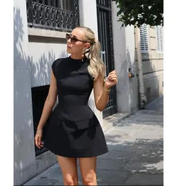 Odd Muse The Ultimate Muse Cap Sleeve Mini Dress Black Size AU 6 for rent on The Volte - image 4