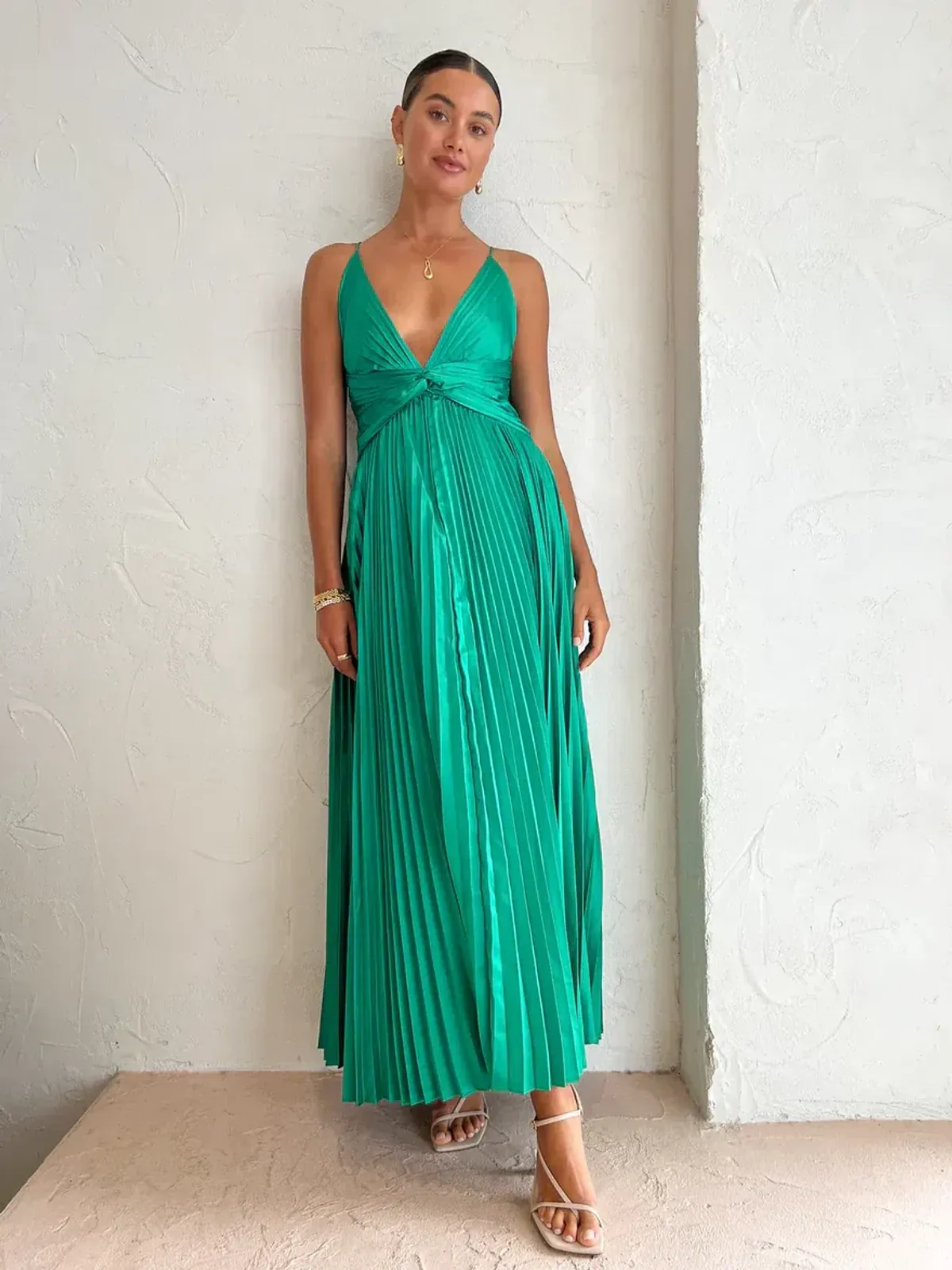 Issy Orla Dress Jade Size 8 - Image 2