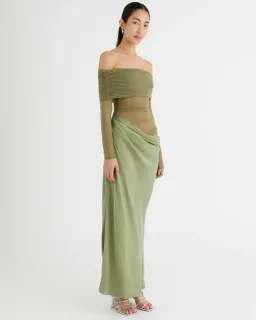 Benni Yasmin Off-Shoulder Maxi Dress Pistachio Size 8 for rent on The Volte - image 3