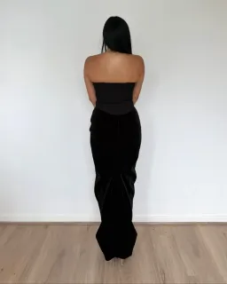 Bianca and Bridgett Adeline Maxi Dress Black Size 14 for rent on The Volte - image 3