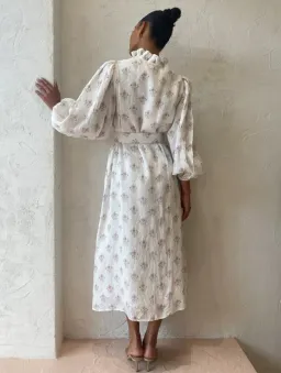 Palm Noosa Apollo Dress in Delicate Floral Size 10 for rent on The Volte - image 3