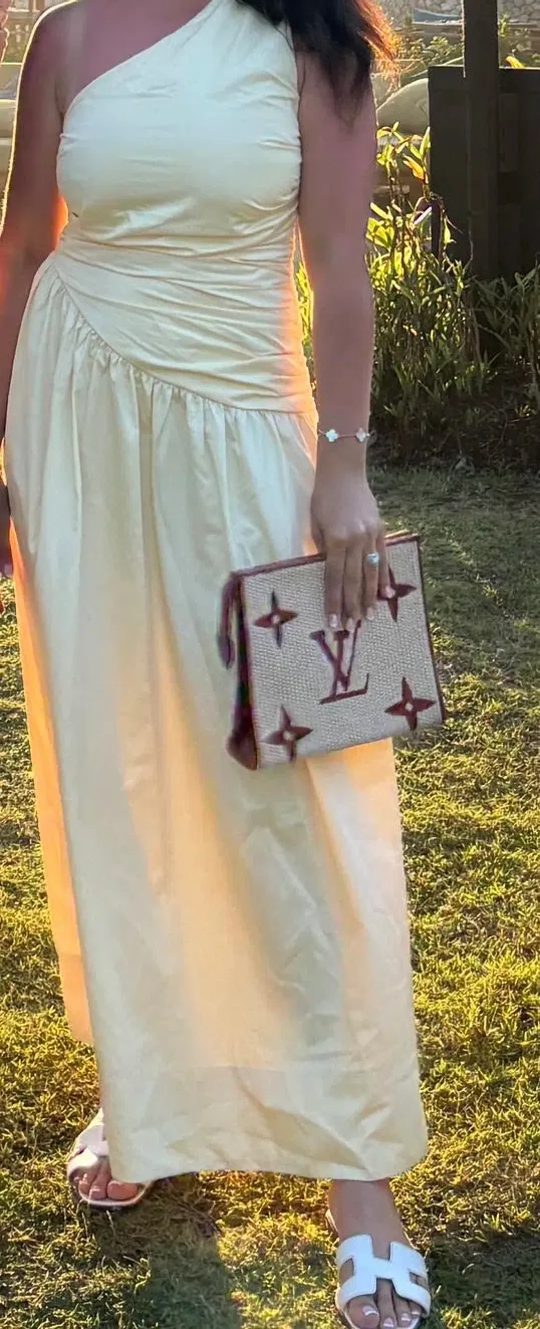 Louis Vuitton Pouch 26 Raffia Monogram for rent on The Volte - main image