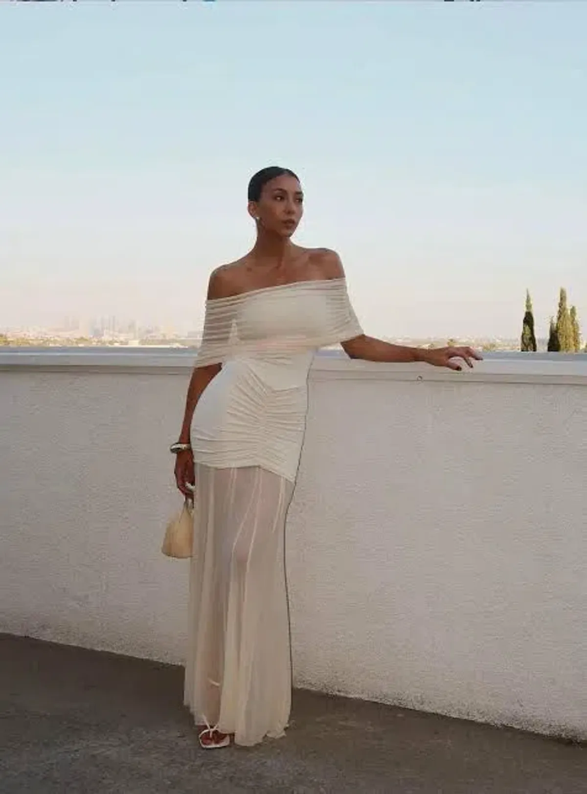 Meshki Caspian Slinky And Mesh Off Shoulder Maxi Dress Ivory Size S / AU 8 - Image 6