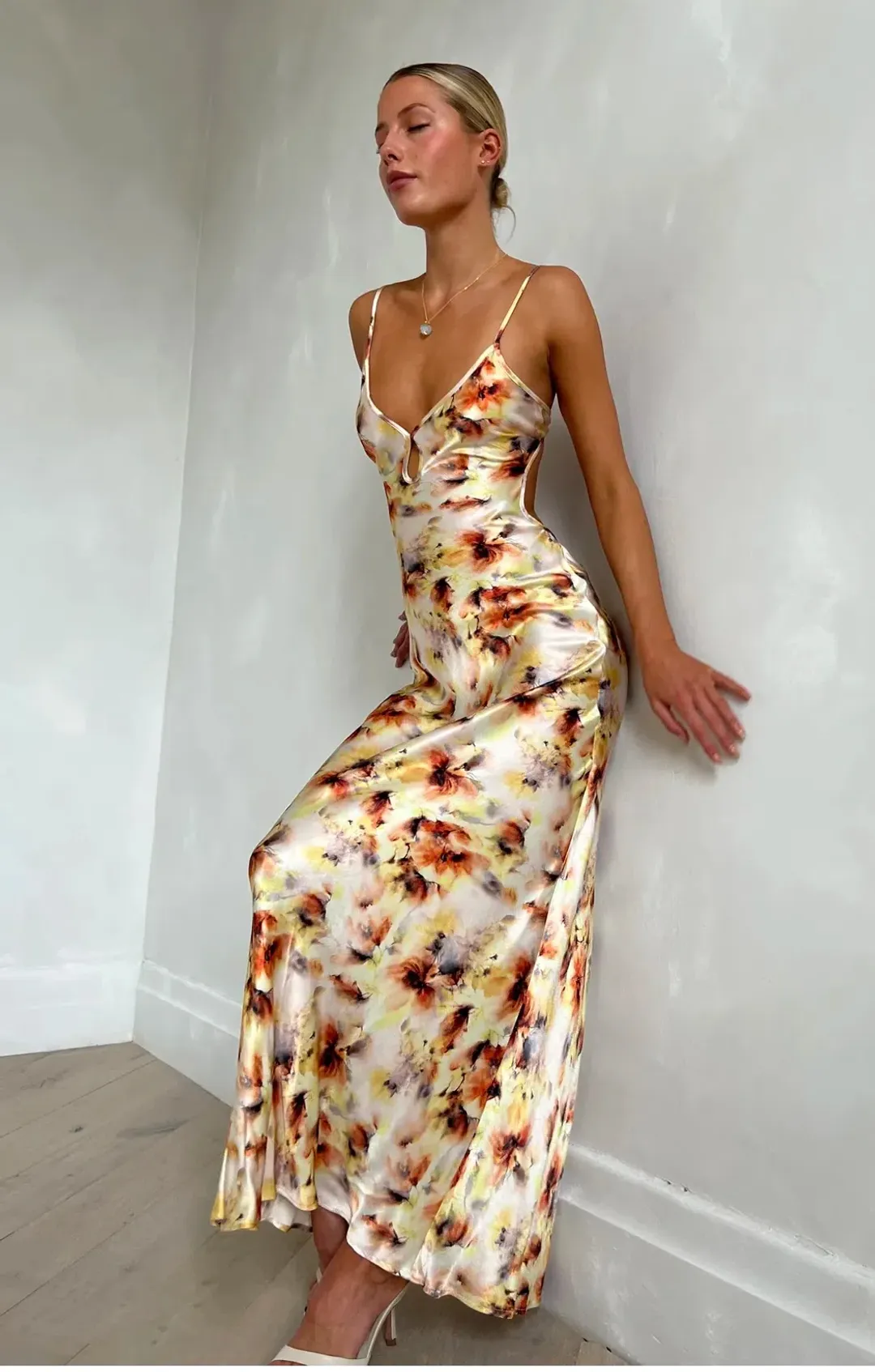 Bec And Bridge Cedar City Maxi Dress Floral Size 8 for rent on The Volte - main image