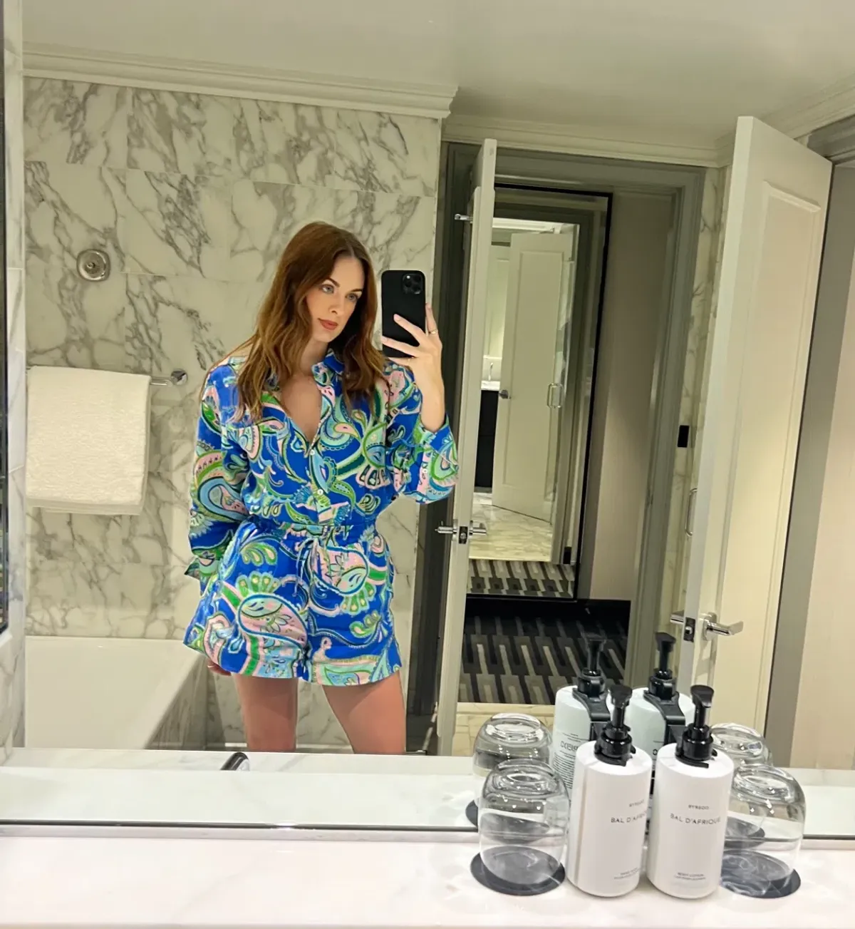 Sheike Balearic Sea Linen Shirt and Short Set Print Size 10 - Image 5