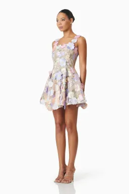 Elliatt Moana Mini Dress Floral Size M / AU 10 for rent on The Volte - image 2