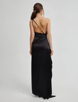 Lexi Samira Gown in Black Size 8 for rent on The Volte - image 2